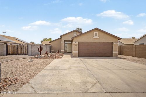 747 E Arizona Ave, Buckeye, AZ, 85326-2001 | Card Image