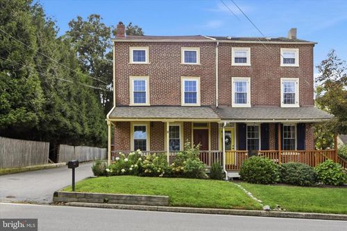 730 N New St, WEST CHESTER, PA, 19380-2230 | Card Image