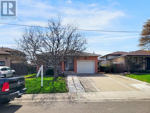 216 Ravenbury Drive, Hamilton (Randall), ON, L8W2J1 | Card Image