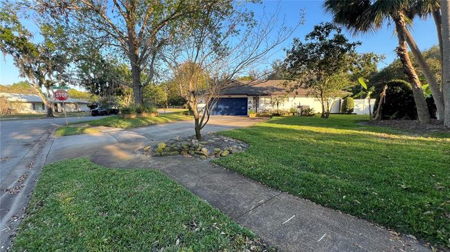 7730 Broken Arrow Trl, House other with 3 bedrooms, 2 bathrooms and null parking in WINTER PARK FL | Image 7