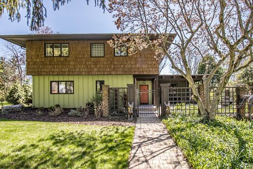 113 Marangale Rd, Manlius, NY, 13104-1008 | Card Image