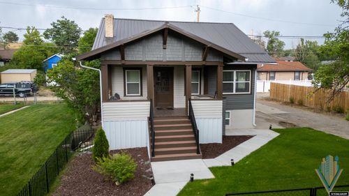 533 Grant Ave, Casper, WY, 82601-3338 | Card Image