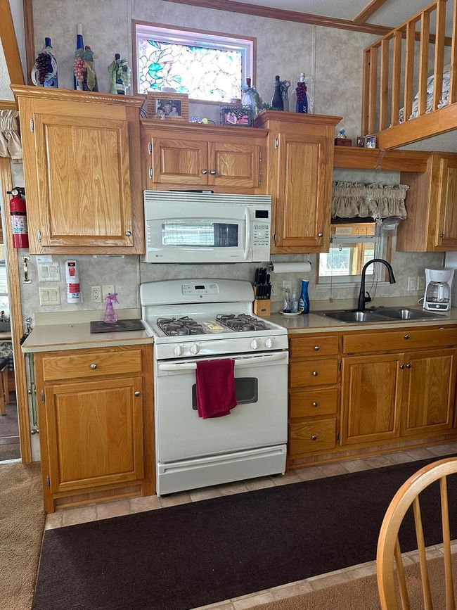 Kitchen.JPEG | Image 10