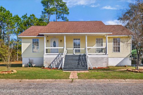 410 Wittman Ave, Pass Christian, MS, 39571-3605 | Card Image