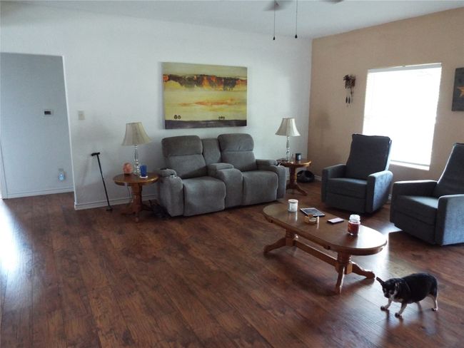 721 Midway Rd, House other with 3 bedrooms, 2 bathrooms and null parking in Tool TX | Image 24