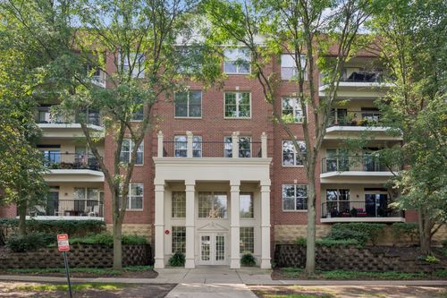 401-3125 Town Square Dr, Rolling Meadows, IL, 60008-2684 | Card Image