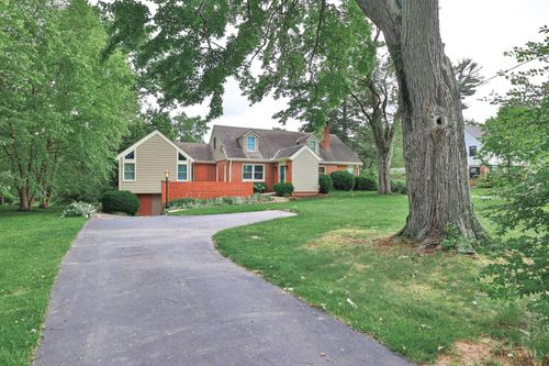 6794 Shawnee Run Rd, Madeira, OH, 45243-2416 | Card Image