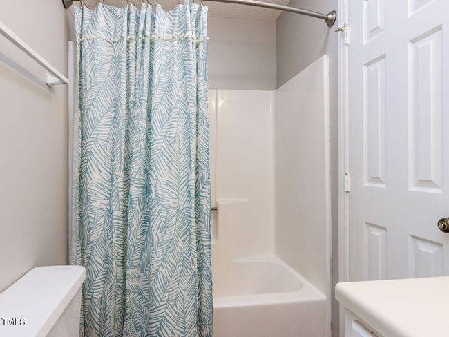 030-1280x960-bathroom | Image 30
