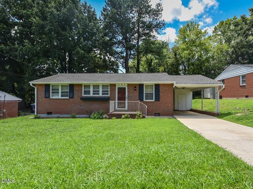 852 Hadley Rd, Raleigh, NC, 27610-4717 | Card Image