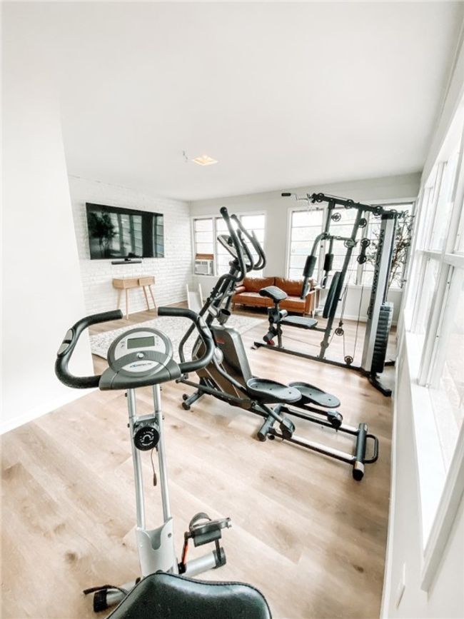 1801 Clare Dr, House other with 4 bedrooms, 4 bathrooms and null parking in Alice TX | Image 15