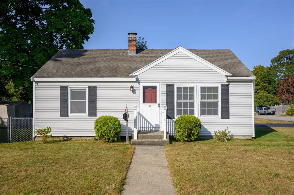 Linda St, Abington, MA 02351