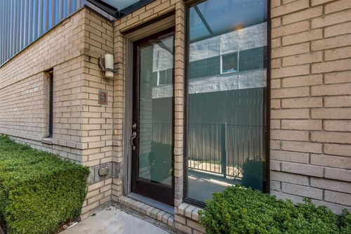 apt-b-4235 Holland Ave, Dallas, TX, 75219-5913 | Card Image