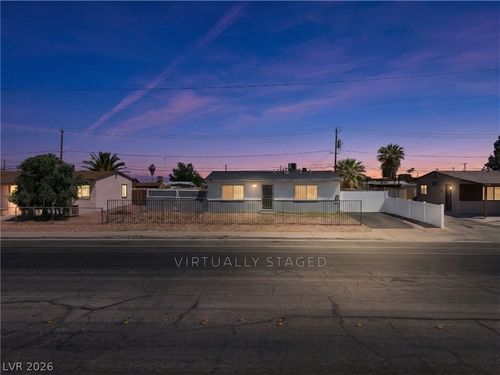 1956 H St, Las Vegas, NV, 89106-2538 | Card Image