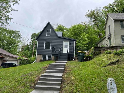 667 S Ira St, RICHLAND CENTER, WI, 53581-2621 | Card Image