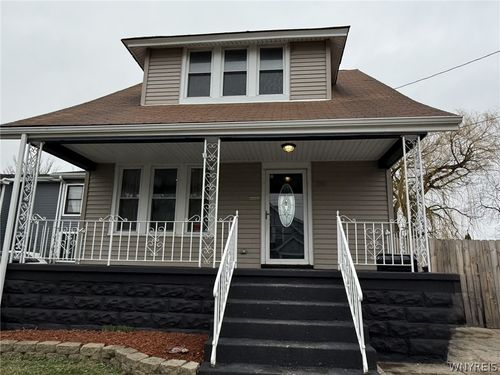 26 Trowbridge St, Buffalo, NY, 14220-1425 | Card Image