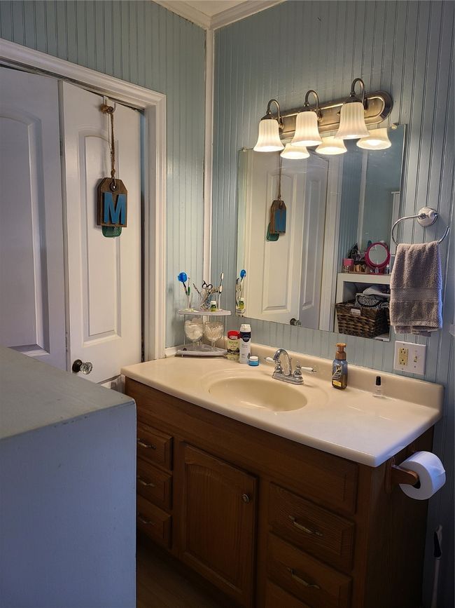 master bathroom with walk in his and hers closet | Image 18