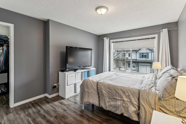 48 Hidden Creek Rise Nw, Home with 3 bedrooms, 2 bathrooms and 2 parking in Calgary AB | Image 21