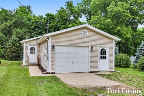 326 N Mills Street, Greenville, MI, 48838 | Card Image