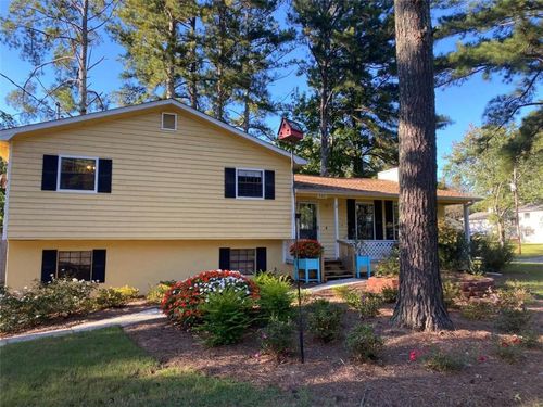 550 Carithers Rd, Lawrenceville, GA, 30046-5073 | Card Image