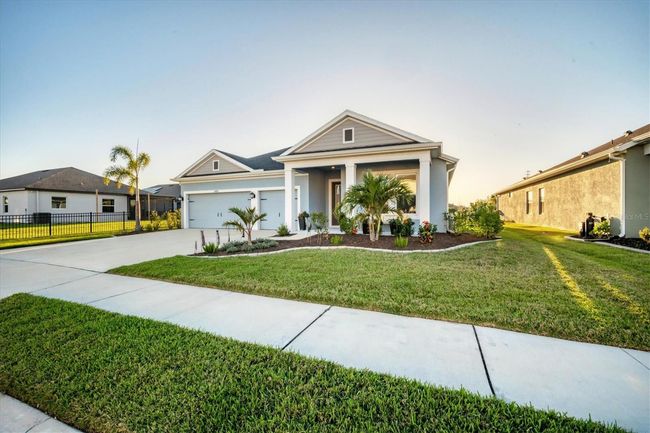 11021 Moonsail Dr, House other with 4 bedrooms, 3 bathrooms and null parking in Parrish FL | Image 4