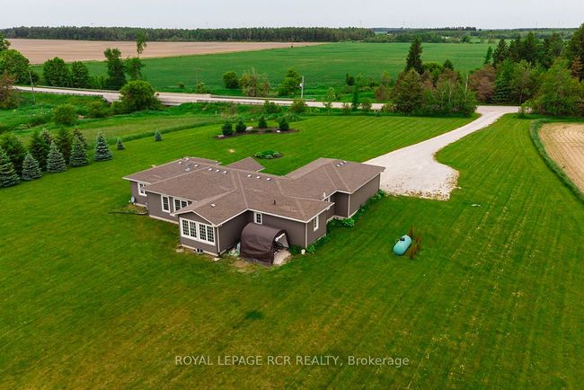 384154 20 Sideroad, House other with 3 bedrooms, 2 bathrooms and 10 parking in Amaranth ON | Image 30