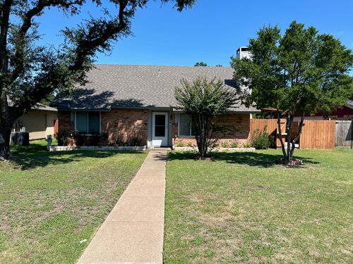 2913 Bonanza Ln, Garland, TX, 75042-4825 | Card Image