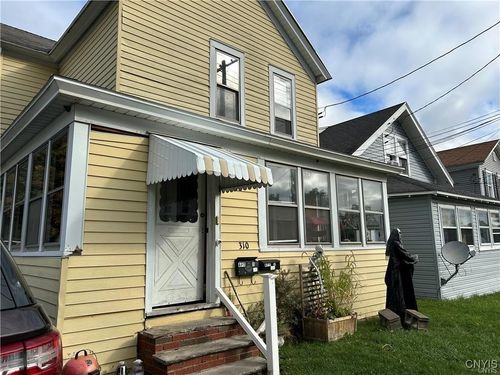 310 2nd St, Syracuse, NY, 13209-2138 | Card Image