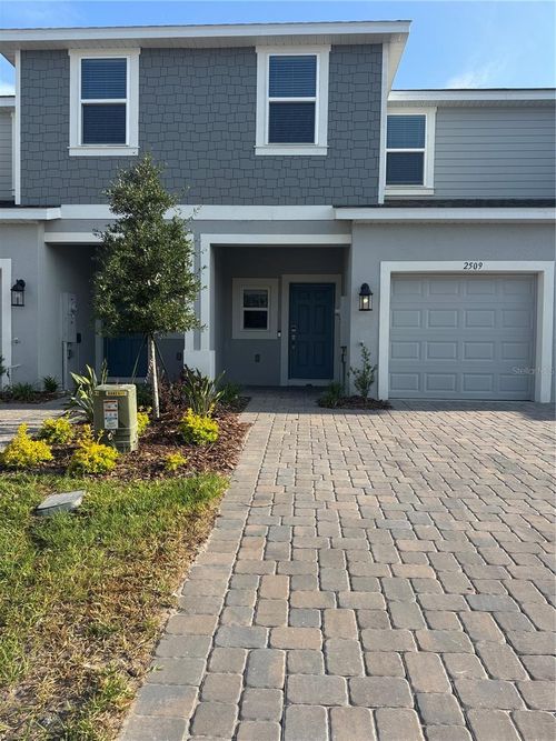 2509 Penguin Blvd, DAVENPORT, FL, 33837-8130 | Card Image