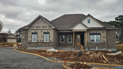 109 Sickle Mower Cir, New Market, AL, 35761-2301 | Card Image