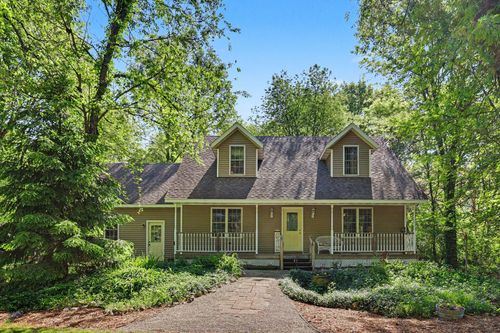 5767 Miranda Dr, Greenville, MI, 48838-9181 | Card Image