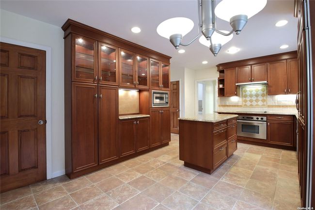 5 Gulls Cv, House other with 3 bedrooms, 3 bathrooms and null parking in Manhasset NY | Image 5
