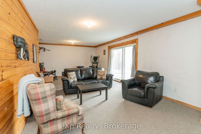 5331 Hwy 124 Highway, House other with 5 bedrooms, 4 bathrooms and 8 parking in Magnetawan ON | Image 22