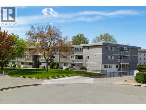 322-450 All Star Crt, Kelowna, BC, V1X5N7 | Card Image