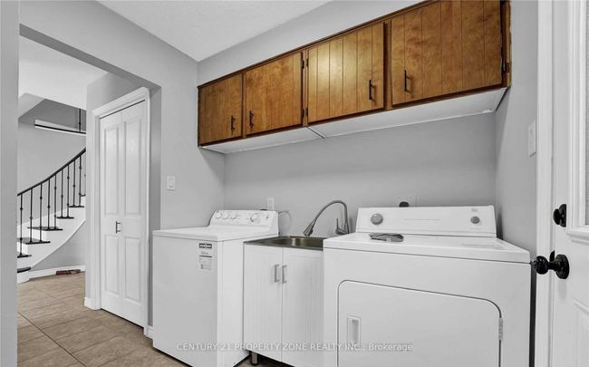 914 Traddles Ave, House other with 4 bedrooms, 3 bathrooms and 2 parking in Oshawa ON | Image 15