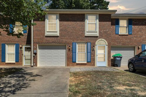 3089 Woody Ln, Clarksville, TN, 37043-5488 | Card Image