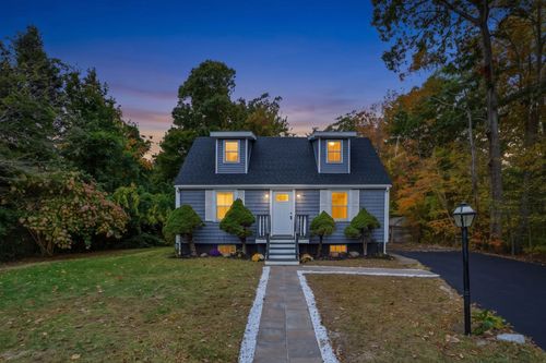 405 Plymouth St, Holbrook, MA, 02343 | Card Image