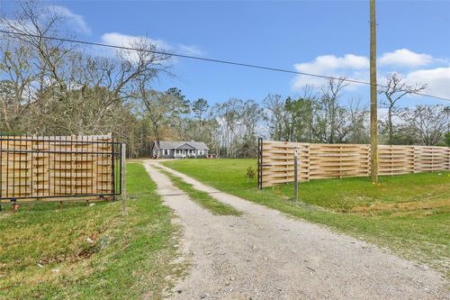 9660 Fostoria Road, Cleveland, TX, 77328 | Card Image