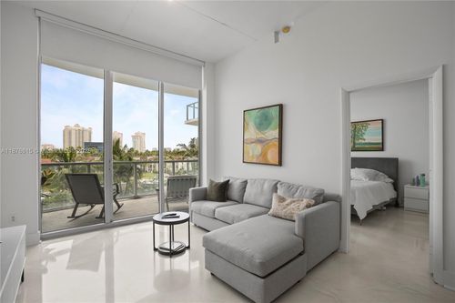 apt-408-3029 Ne 188th St, Aventura, FL, 33180-2993 | Card Image