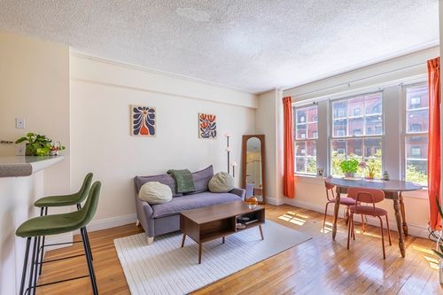 301-534 Beacon St, Boston, MA, 02215-3223 | Card Image