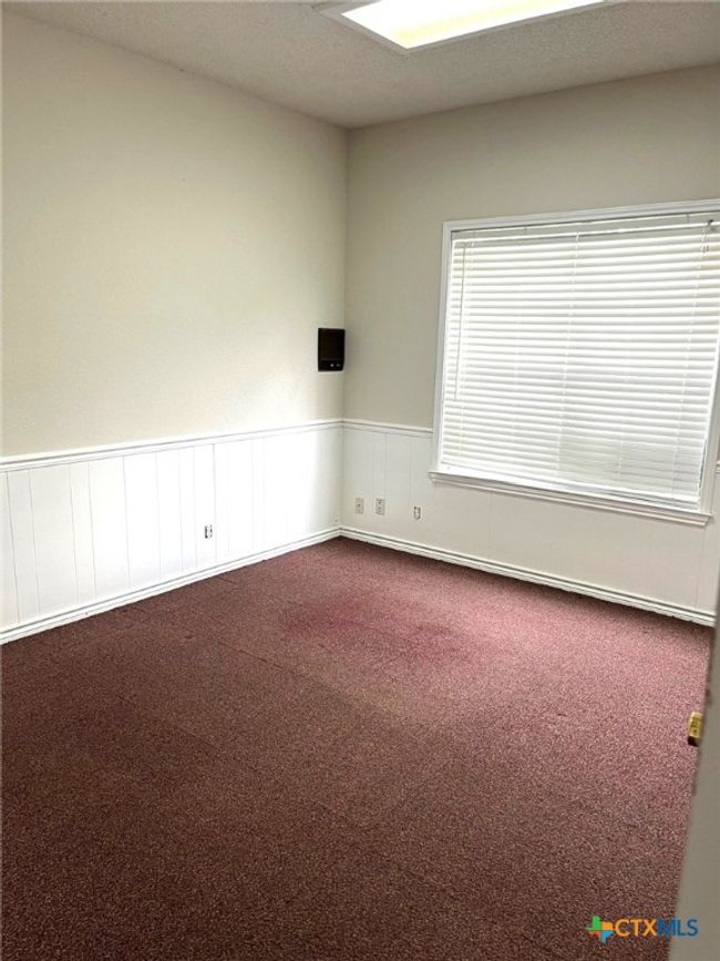 Unit 112 - Office 1 | Image 11