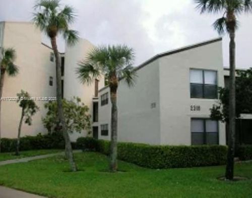 125-2318 S Cypress Bend Dr, Pompano Beach, FL, 33069 | Card Image