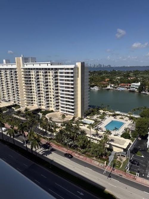 1723-5601 Collins Ave, Miami Beach, FL, 33140-2456 | Card Image