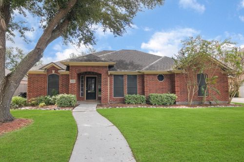 6850 Kemper Dr, Pasadena, TX, 77505-5443 | Card Image