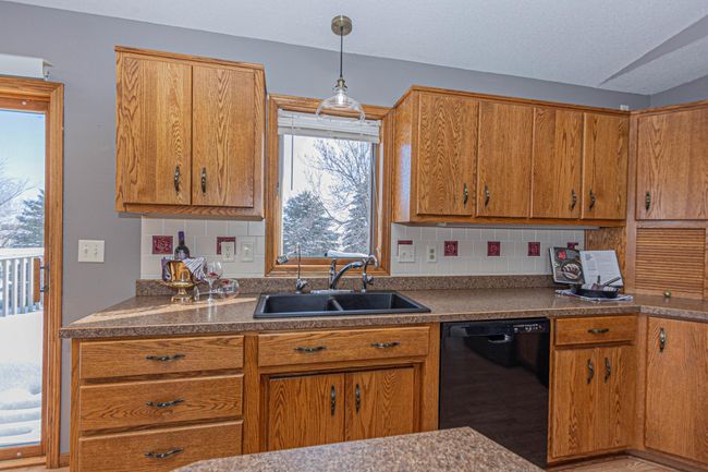 16-Kitchen.jpg | Image 16