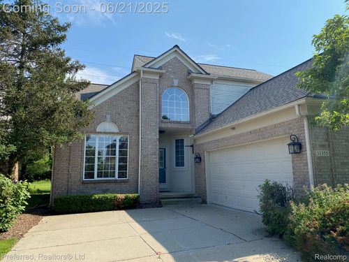 51355 Northview, Plymouth, MI, 48170-5171 | Card Image