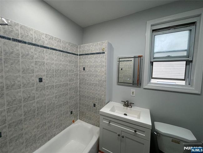 35 Monticello Ave, Home with 3 bedrooms, 1 bathrooms and null parking in Newark NJ | Image 6