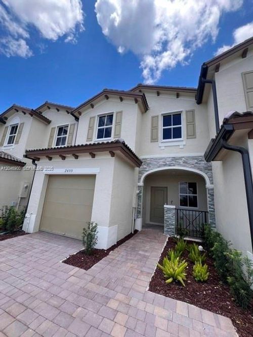 2655-2655 Se 25th Ter, Homestead, FL, 33035-2637 | Card Image