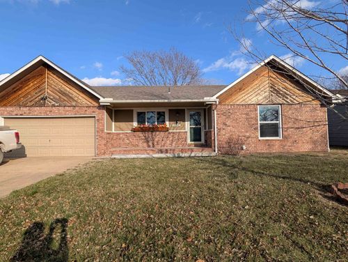 4034 Danbury St, Bel Aire, KS, 67220-1932 | Card Image