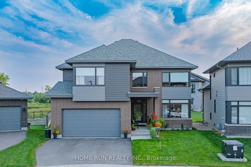 451 Longworth Ave, Ottawa, ON, K1T0T7 | Card Image