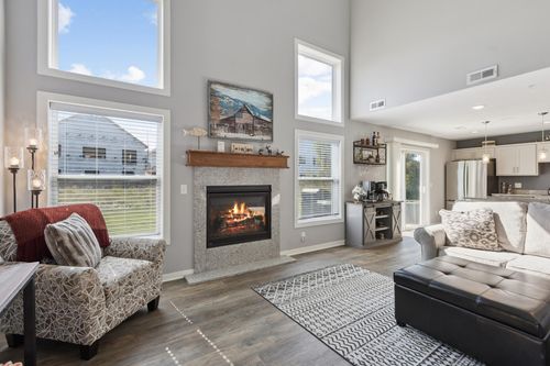 7757 Sterling Dr, Rockford, MN, 55373-4505 | Card Image
